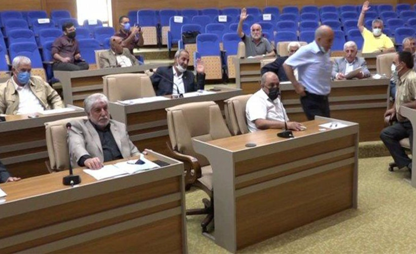 Cumhur İttifakı’nda ‘hizmet ayrımcılığı’ tartışması