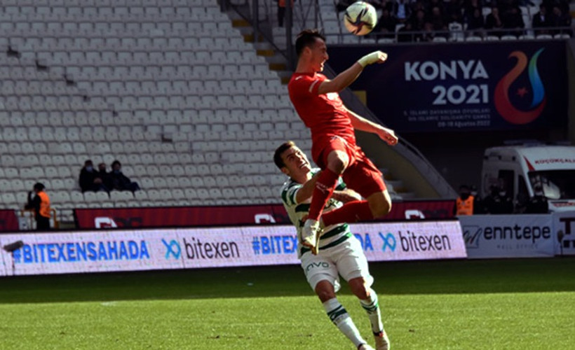 Konyaspor'a Sivas darbesi