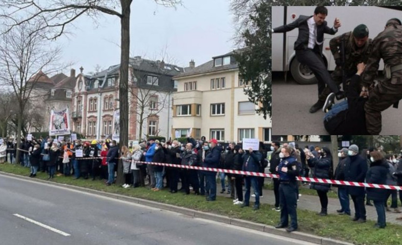Frankfurt'ta yüzlerce kişi Yusuf Yerkel atamasını protesto etti
