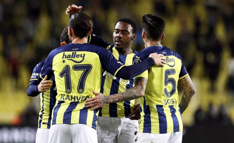 Fenerbahçe geriden gelip kazandı