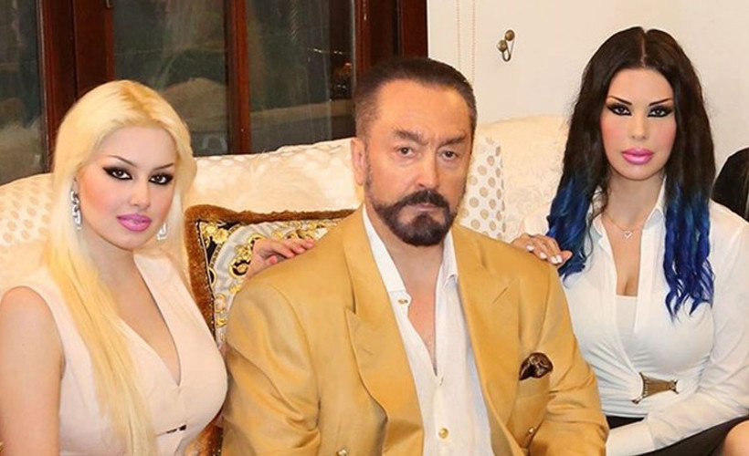11 yaşındaki kızını Adnan Oktar'la evlendirmek istedi
