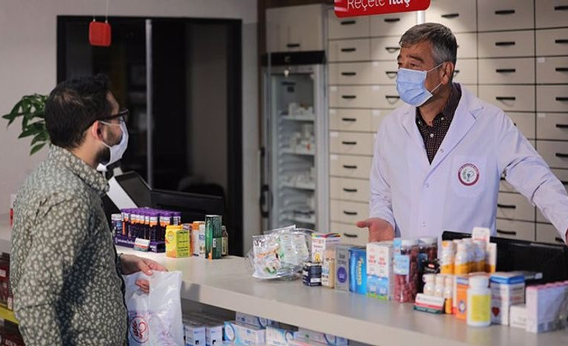 Eczacılar uyardı: 900'e yakın ilaca erişilemiyor, öksürük şurubu ve antibiyotikte bile sıkıntı var