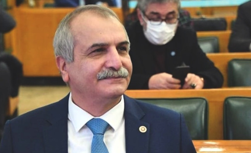 İYİ Partili Çelik'ten CHP'li belediye başkanlarına eleştiri