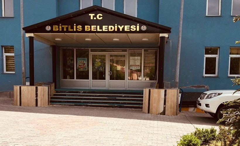 Mahkeme işe iade etti, kayyım kabul etmedi