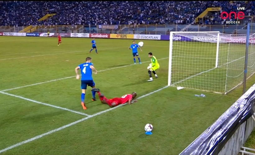 Atiba öyle bir gol attı ki, kimse ne olduğunu anlamadı