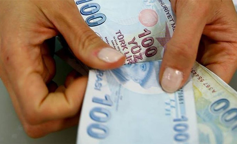 Maaşlar eridi: Birçok meslek mensubu yoksulluk sınırın altında kaldı