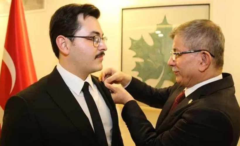 AKP'den Gelecek Partisi’ne geçen Özkaya, merkez yöneticisi oldu