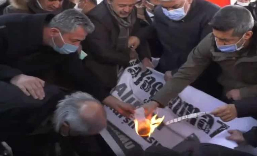 KESK, Ankara'da fatura yakma eylemi yaptı