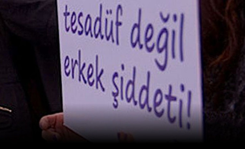 Boşanma aşamasında olan erkek, eşi ile oğlunun yaşadığı evin elektriğini, suyunu, doğal gazını kestirdi