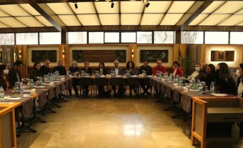 Demokrasi İttifakı: Savaşa karşı barış, hemen şimdi ve her yerde