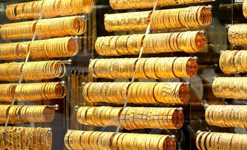 Gram altının fiyatı 900 TL'yi geçti: Yatırımcı güvenli liman arayışında