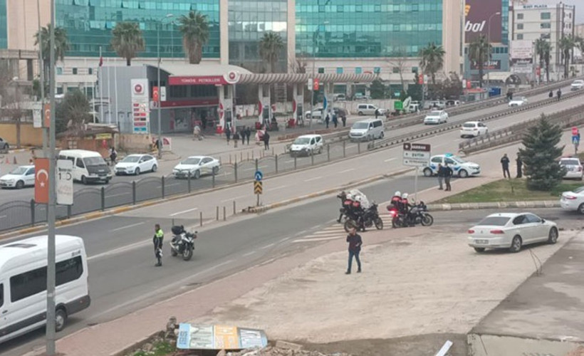 Urfa’da yaralı polislerden biri öldü
