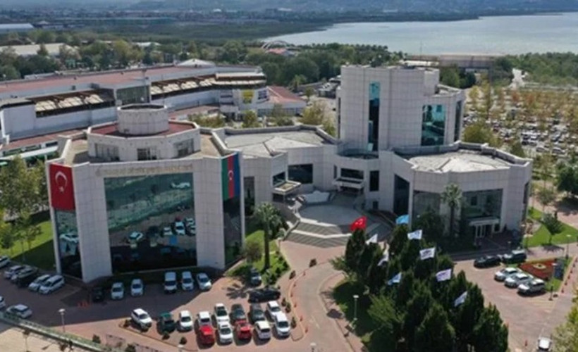 AKP’li Kocaeli Büyükşehir Belediyesi ile vakıf arasında tartışmalı protokol