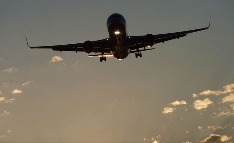 ABD'den Abramovich'inki dahil 100 uçağa uçuş engeli