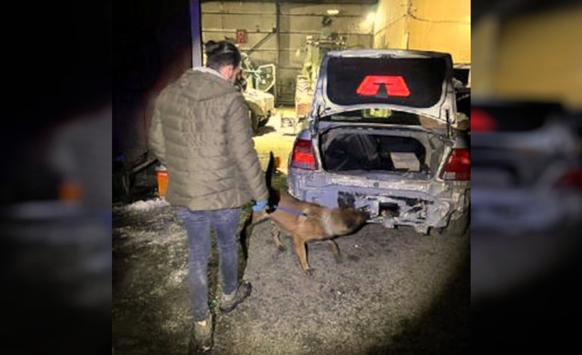 Yüksekova'da kullandığı araçta patlayıcı bulunan polis memuru tutuklandı