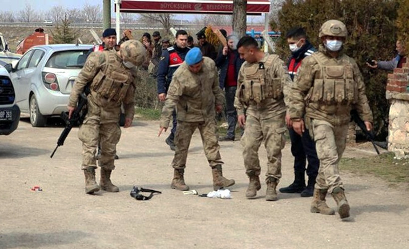 Eskişehir'de 2 kişiyi tüfekle rehin alan genç etkisiz hale getirildi