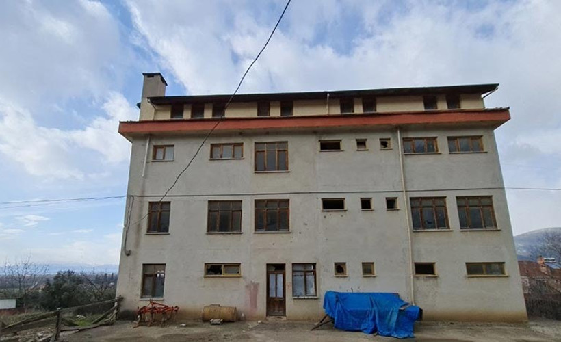 Diyanet'in 2 milyon liraya yaptırdığı Kuran kursu çürümeye terk edildi