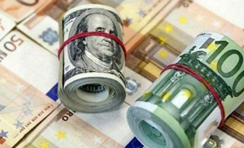 Dolar 14,85 TL, euro 16,36 TL’den haftayı kapattı