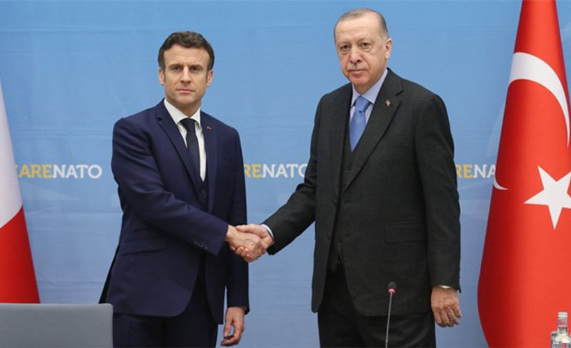 Amberin Zaman: Erdoğan, Macron’dan ABD yaptırımlarının kaldırılması için lobi yapmasını rica etti
