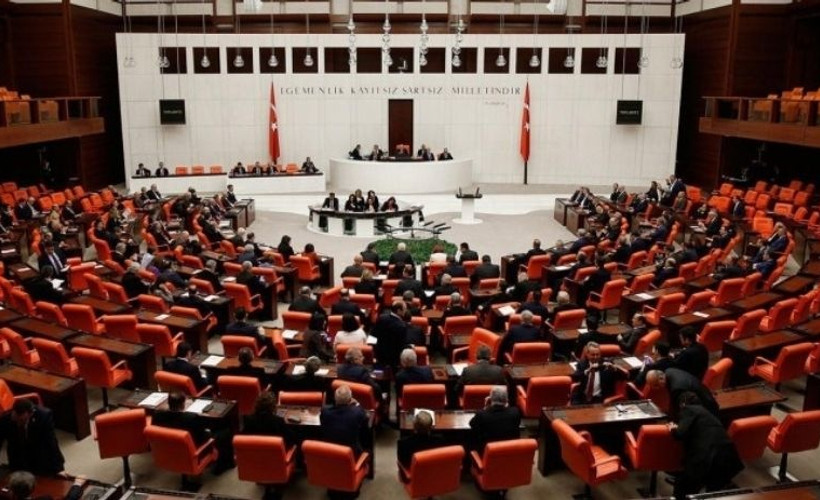 Oluç: Faiz lobileri kazandıkça halk kaybediyor