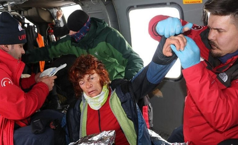 Van'da çığ altından kurtarılan İtalyan kayakçı: 45 yılda ilk