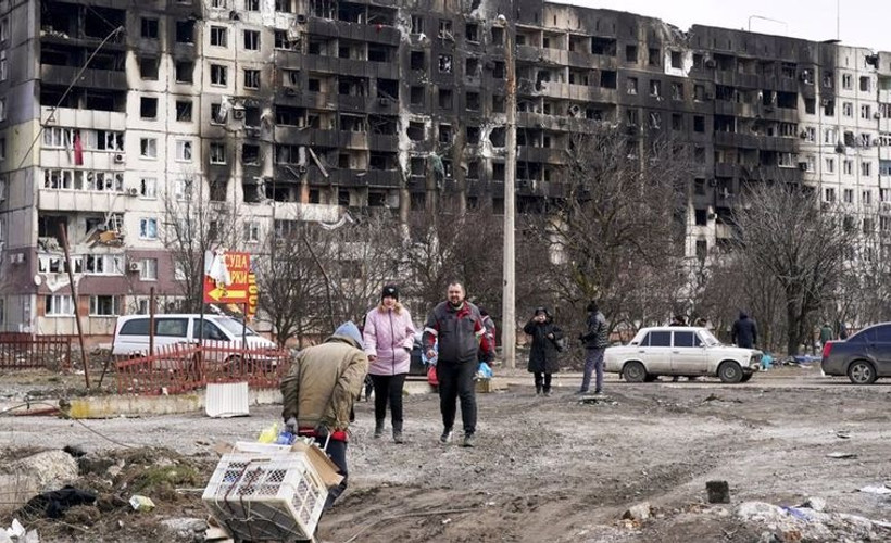 Mariupol'deki sivillerin tahliyesi için insani koridor açıldı