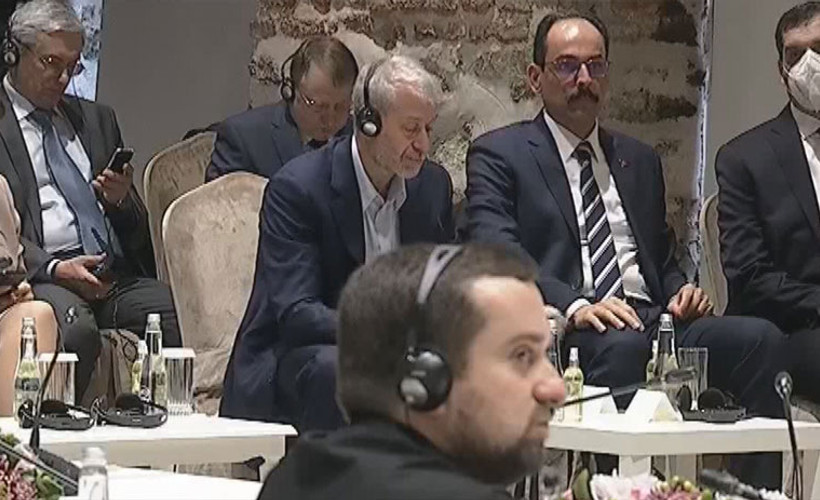 'Türkiye hem Ukrayna'ya silah satıyor hem Rus sermayesine sıcak bakıyor'