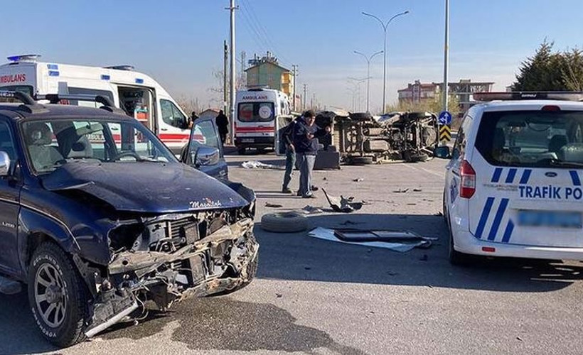 İşçi servisi kaza yaptı: 7 yaralı