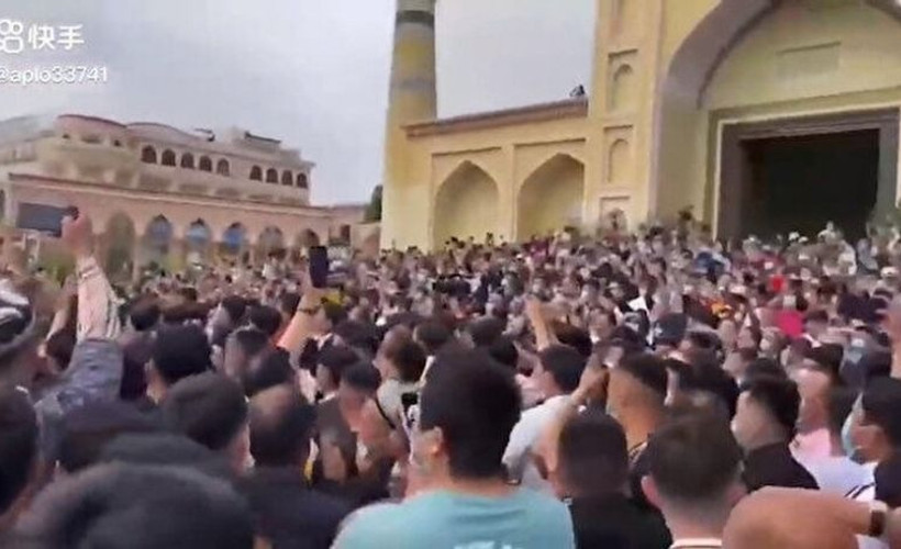 Doğu Türkistan'da 6 yıl sonra ilk bayram namazı kılındı