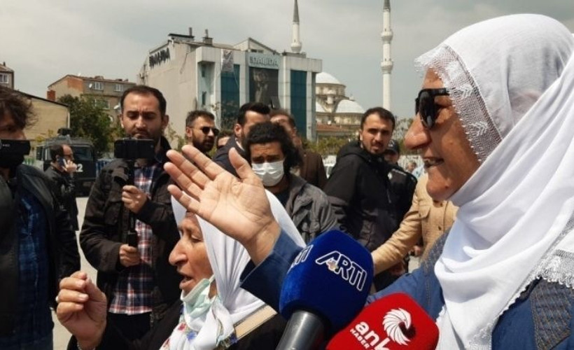 Adalet Nöbeti'nde darbedilerek gözaltına alınan Akman ve Çiftçi serbest bırakıldı