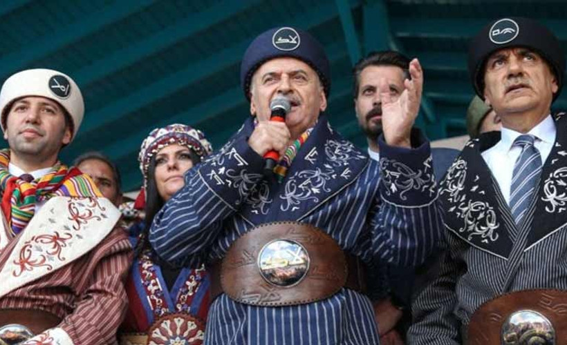 Binali Yıldırım 'Toy Beyi' seçildi