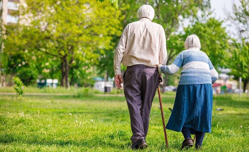 Dünya İnme Günü'nde uzmanlardan uyarı: Yürüyüş inme riskini önlüyor