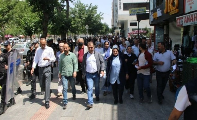Kayyımın Batman Park AVM ihalesi protesto edildi: Değerinin çok altında peşkeş çekilecek