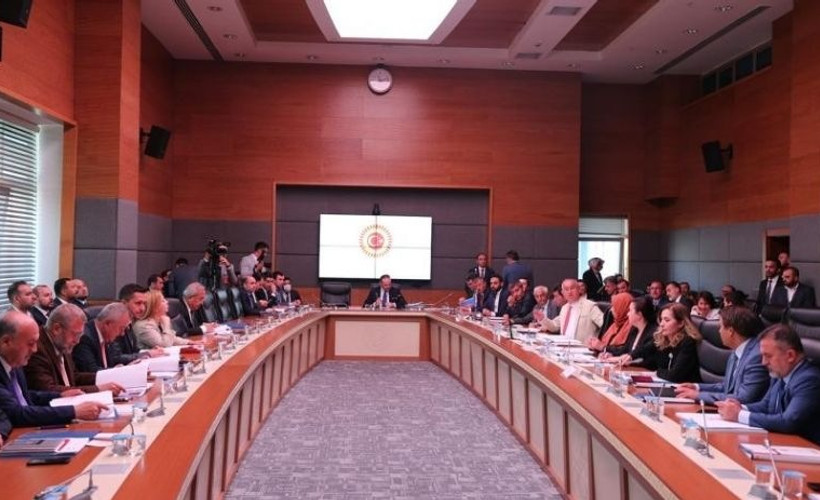 Meclis'te TRT Yönetim Kurulu tartışması: Yönetimdeki 4 üye katılmadı