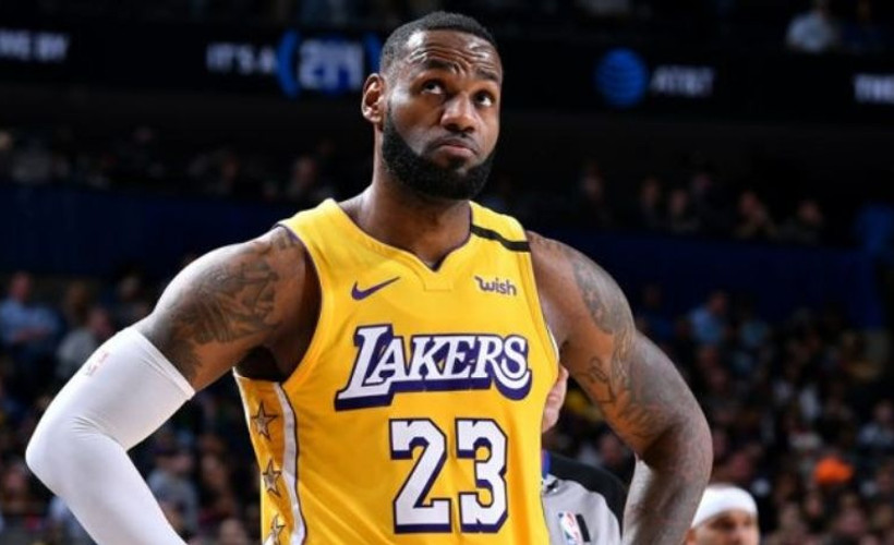 Hedefine ulaştı: LeBron James, Forbes'in milyarderler listesinde
