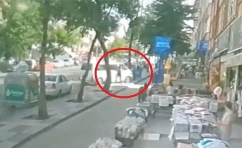 Taciz ettikleri 4 liseli öğrenciyi minibüsle ezdiler