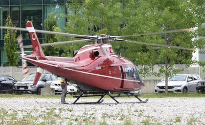 İtalya'da kaybolan helikopterden acı haber geldi: 5 kişinin cansız bedenine ulaşıldı
