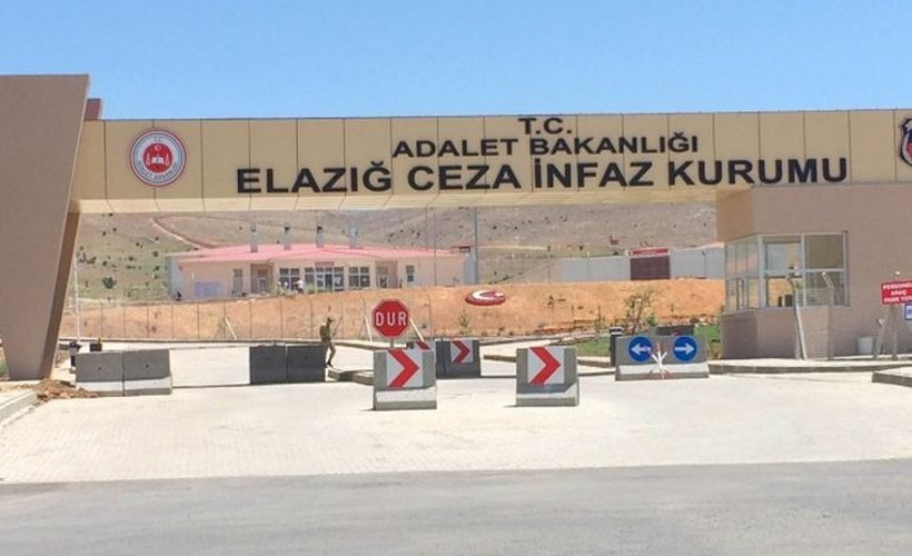 Elazığ Cezaevi’nde Kobaneli tutukluya darp