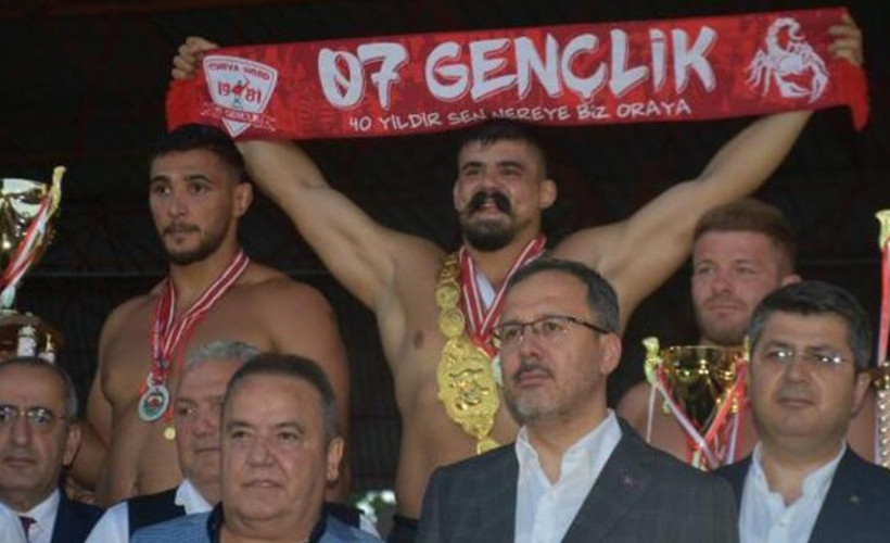 Kırkpınar'da başpehlivan Cengizhan Şimşek oldu