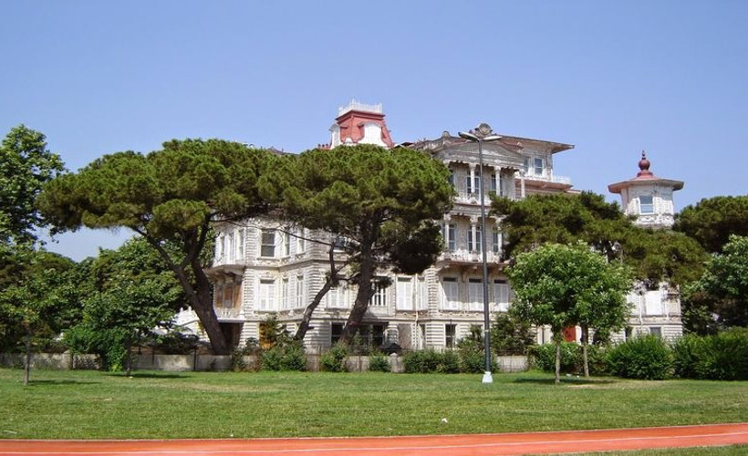 Ragıp Paşa Köşkü 449 milyon liraya satışta