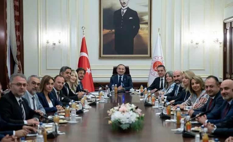 TBB ve baro başkanlarından Bakan Bozdağ’a ziyaret