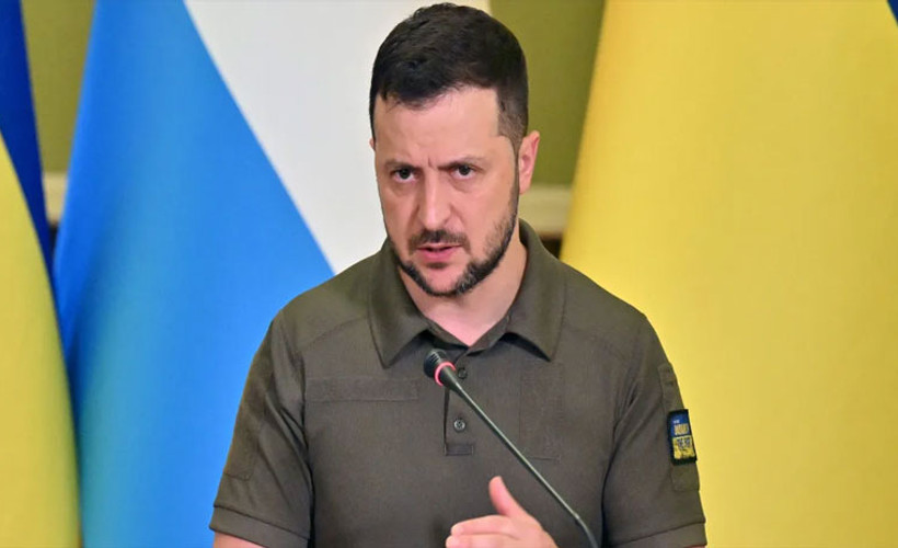 Zelenskiy 28 kişiyi 'vatana ihanetten' görevden aldı