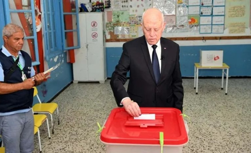 Tunus'ta anayasa değişikliği önerisi kabul edildi