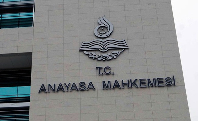 Anayasa Mahkemesi'nden 'Kürdistan' yazılı tişörte cezaya hak ihlali kararı