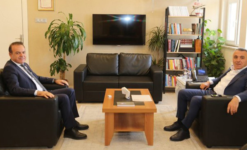 Ceza alan AKP’li başkandan vali, savcı ve hakimlere ziyaret