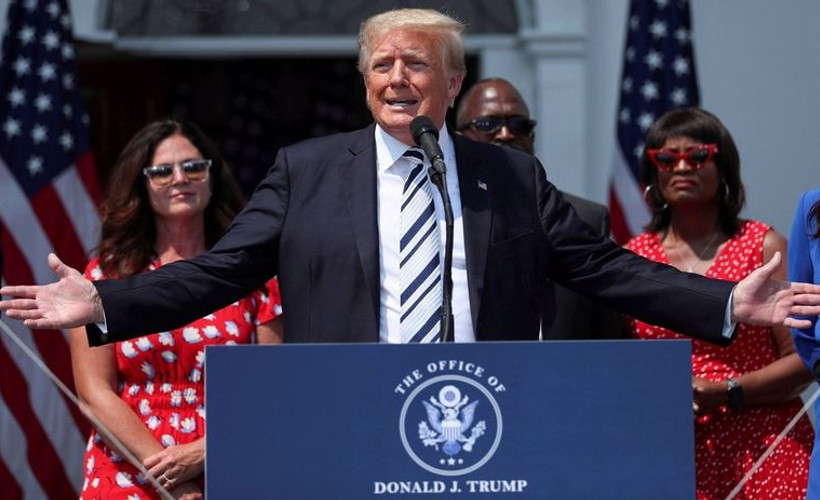 Trump’tan evinde el koyularak incelemeye alınan belgelerle ilgili bilirkişi talebi