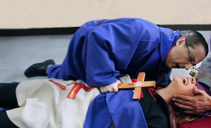 Rus Ortodoks Kilisesi: Şeytan çıkarma ayinlerinden para alınmayacak