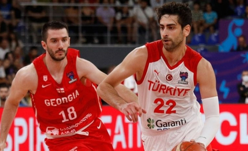 Furkan Korkmaz, 3 Gürcistan Milli Takımı oyuncusunun saldırısına uğradı