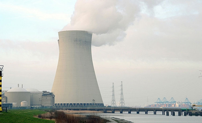 Almanya enerji krizine karşı nükleer santralleri kapatma planını erteledi