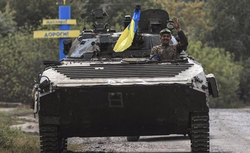 Ukrayna, ülkenin doğusu ve güneyindeki önemli yerleri Rusya'dan geri aldı